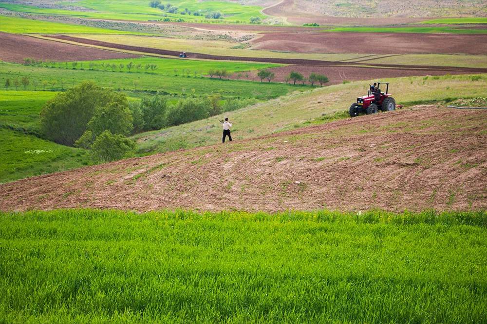 industrial machinery and agricultural applications - injection-molded parts industrial machinery and agricultural applications - injection-molded parts